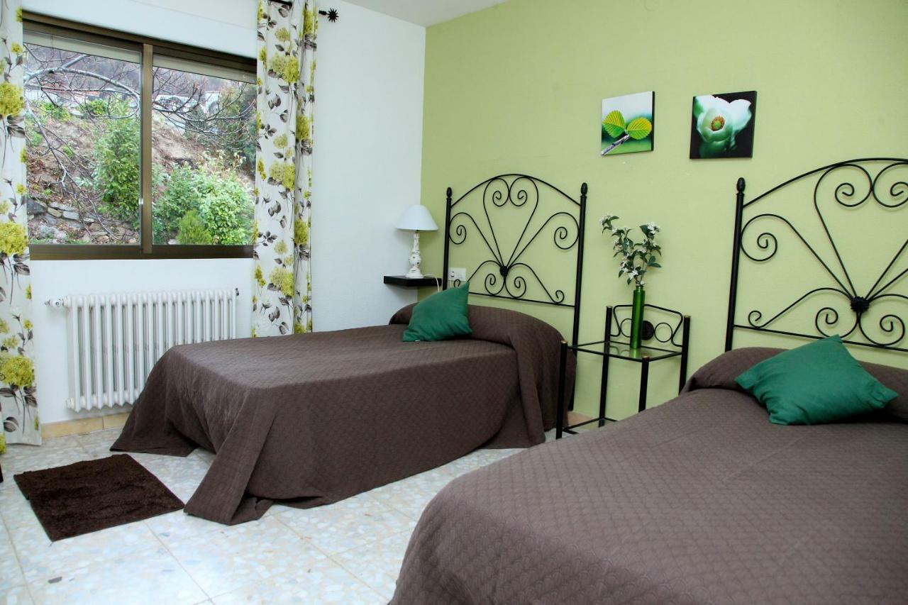 La Hojarasca Pensionat Cuevas Del Valle Exteriör bild